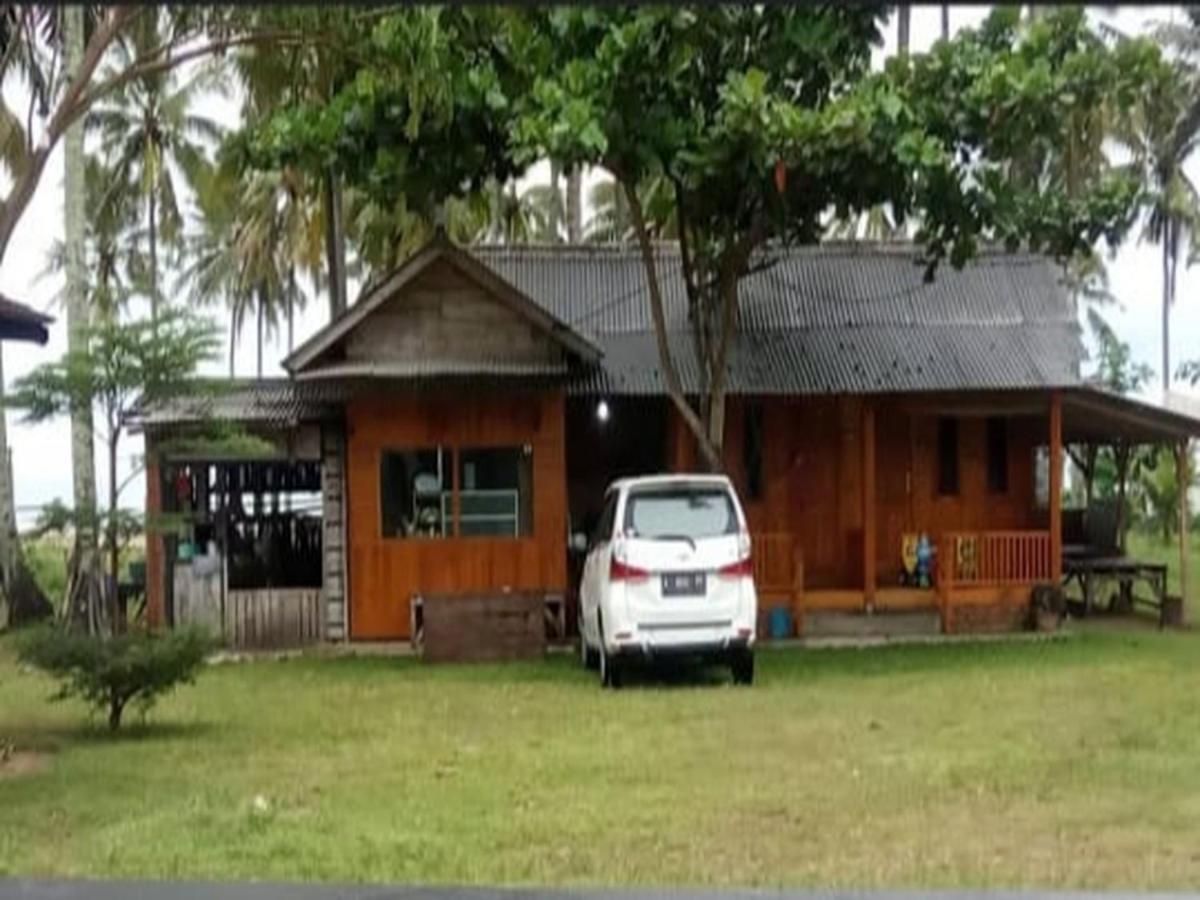 Villa Akbar Sawarna Екстериор снимка